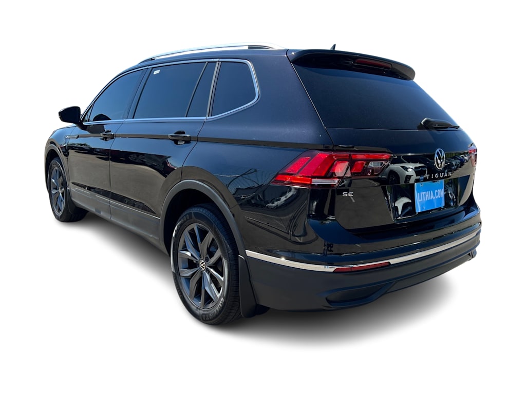 Image 5 of 2022 Volkswagen Tiguan