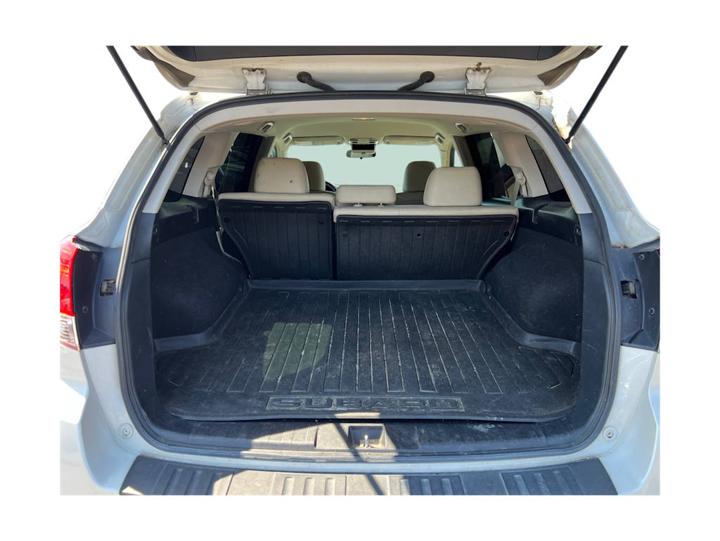 Thumbnail: 2014 Subaru Outback - 16