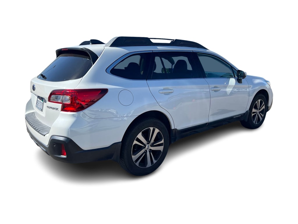 Thumbnail: 2018 Subaru Outback - 18
