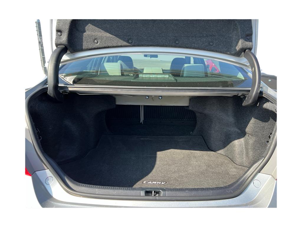 Thumbnail: 2015 Toyota Camry - 17