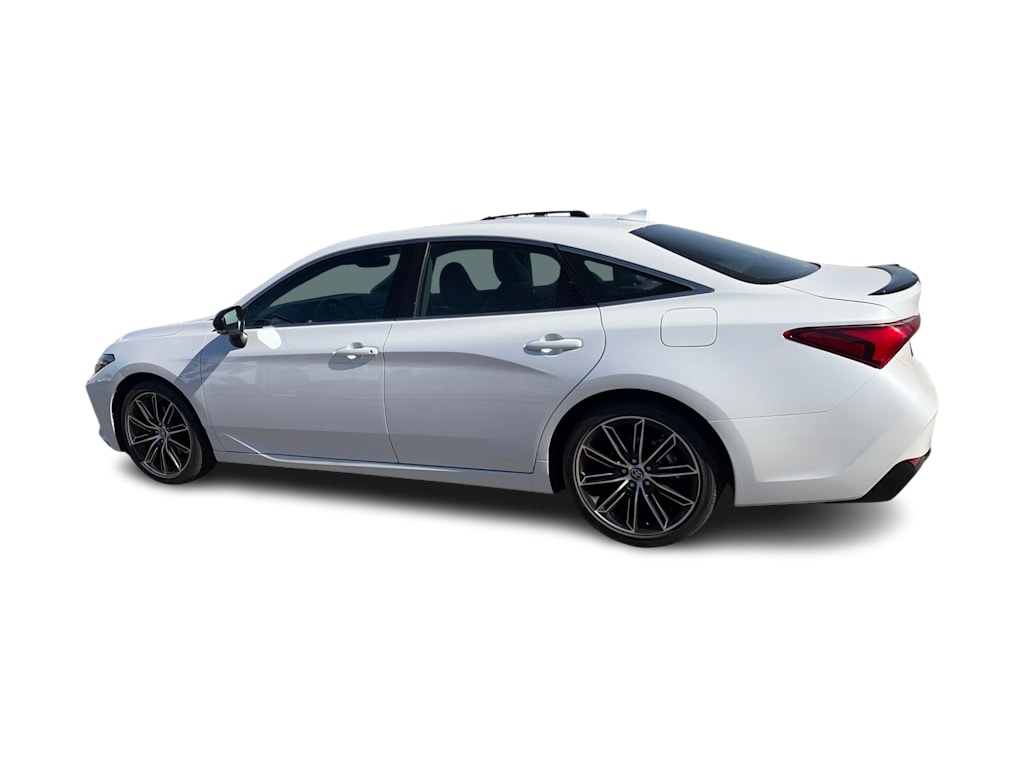 Thumbnail: 2019 Toyota Avalon - 3