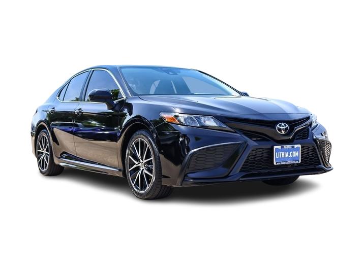 2021 Toyota Camry SE 20