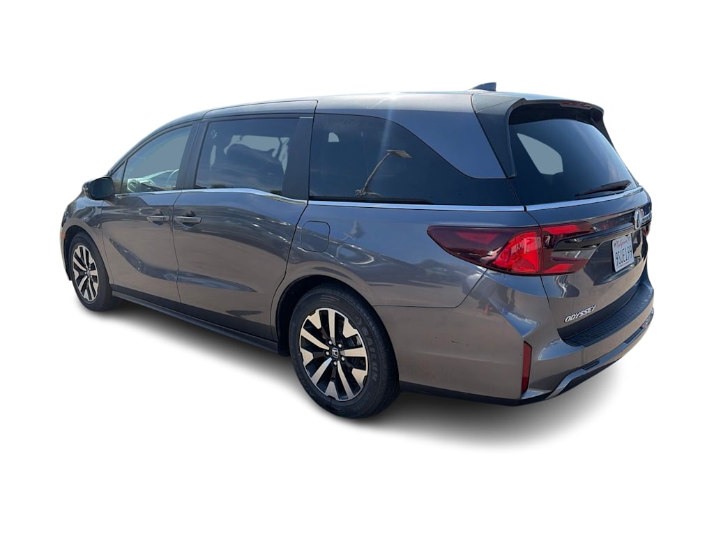 Thumbnail: 2025 Honda Odyssey - 3