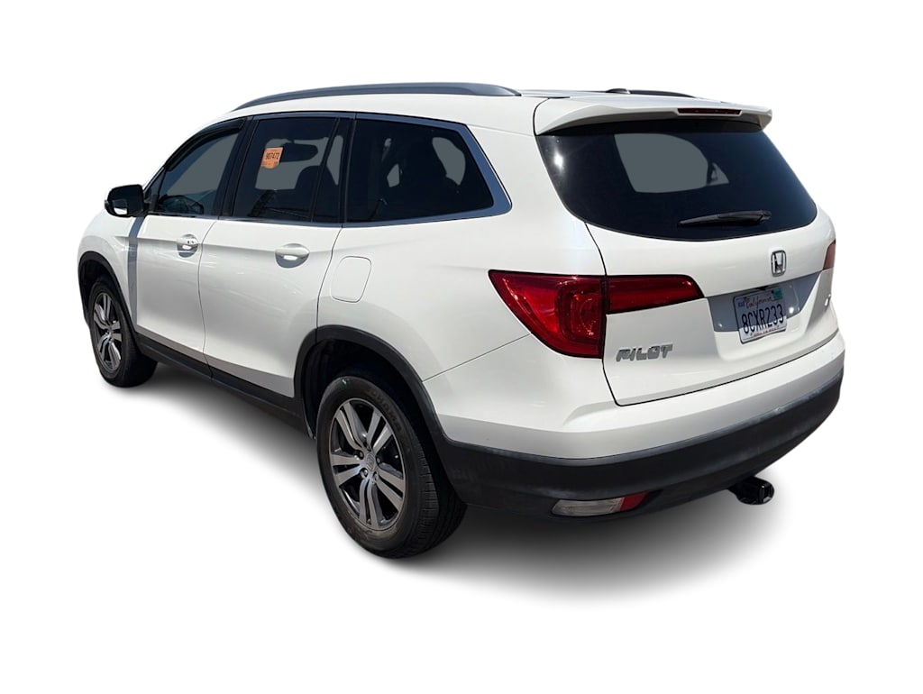 Thumbnail: 2018 Honda Pilot - 3