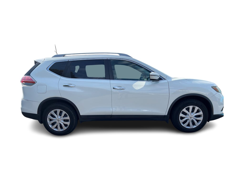 Thumbnail: 2016 Nissan Rogue - 17