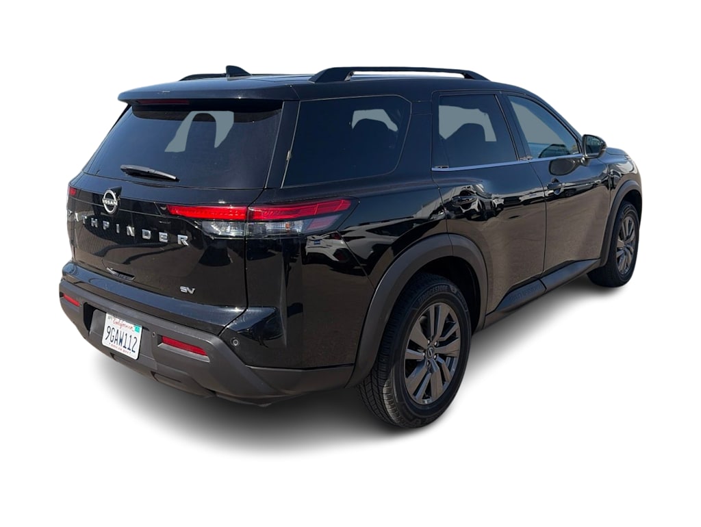 Thumbnail: 2023 Nissan Pathfinder - 21