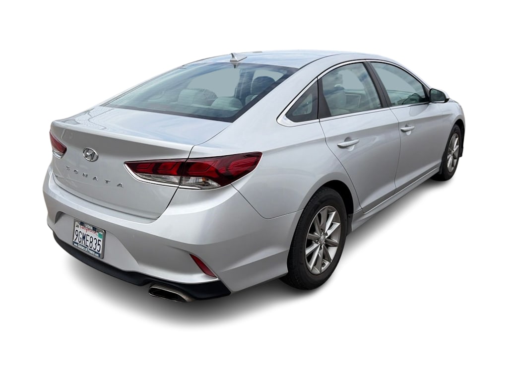 Thumbnail: 2019 Hyundai Sonata - 18