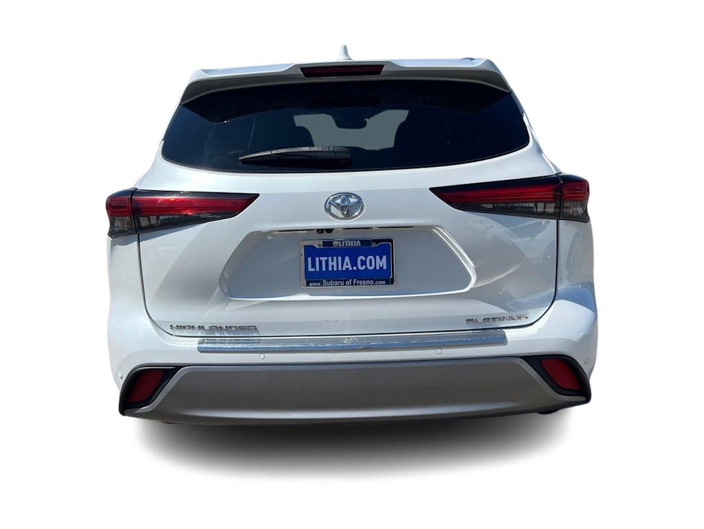 Thumbnail: 2023 Toyota Highlander - 5