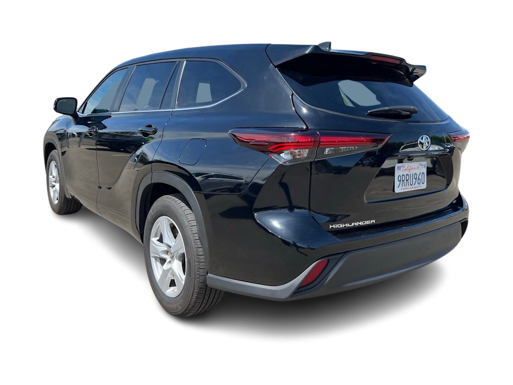 Thumbnail: 2025 Toyota Highlander - 4