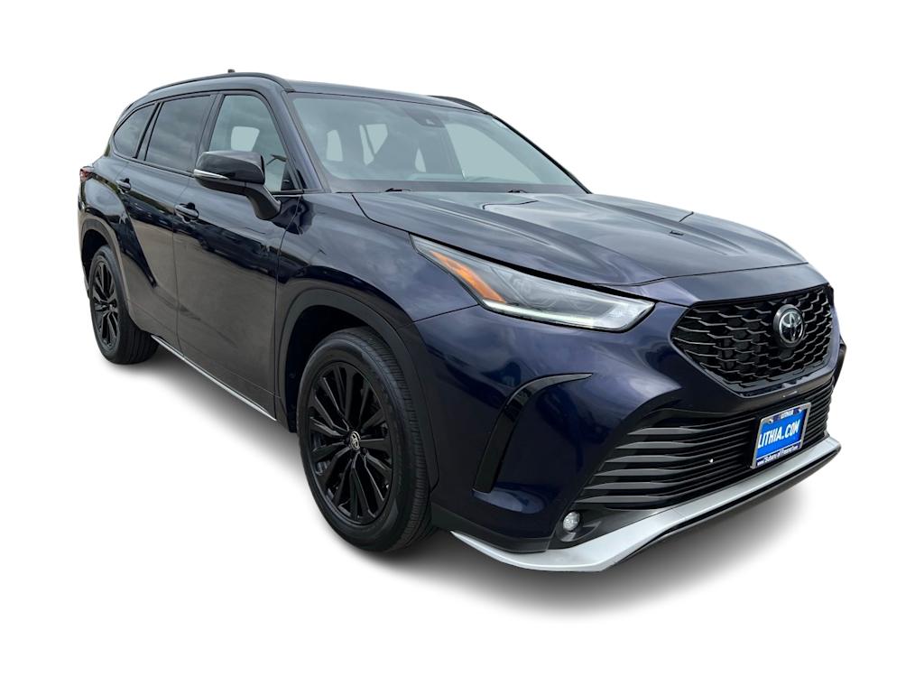 Thumbnail: 2025 Toyota Highlander - 25