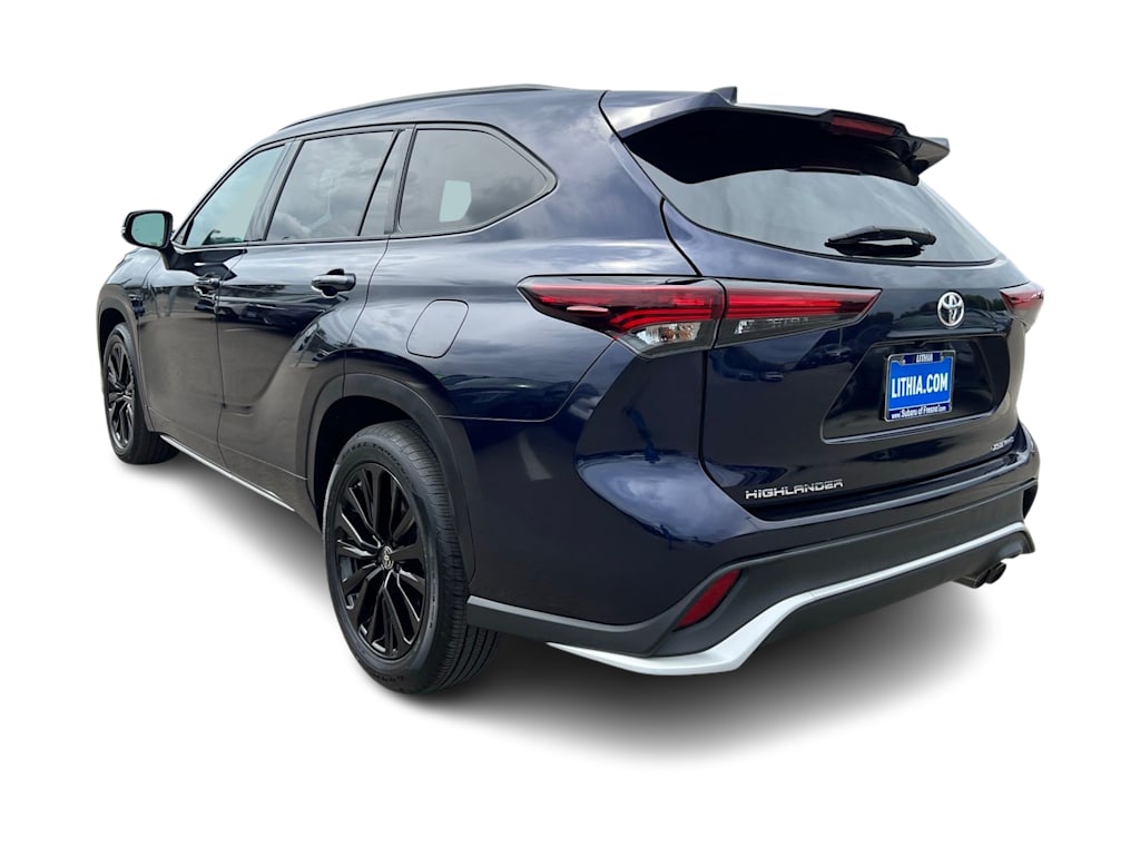 Thumbnail: 2025 Toyota Highlander - 4