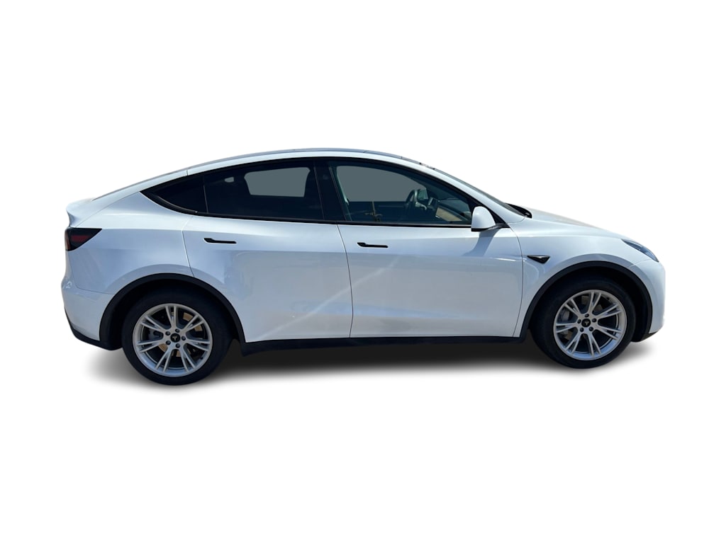Thumbnail: 2024 Tesla Model Y - 16