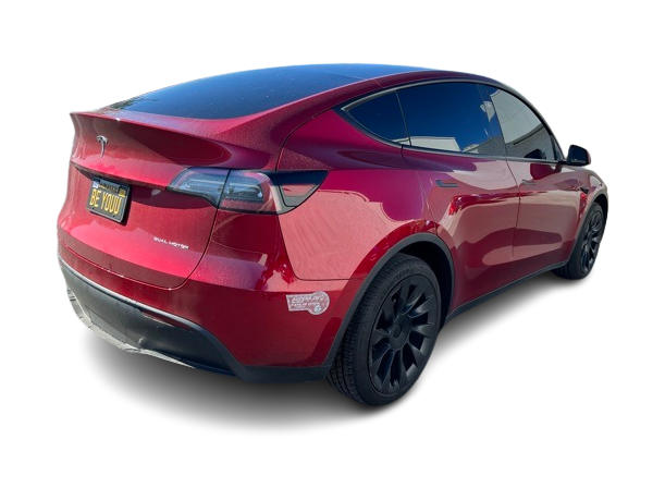 2024 Tesla Model Y Long Range 19