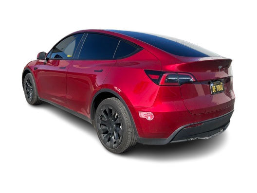 2024 Tesla Model Y Long Range 4