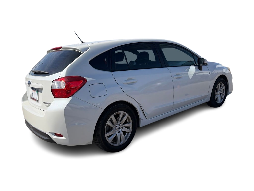 Thumbnail: 2015 Subaru Impreza - 17