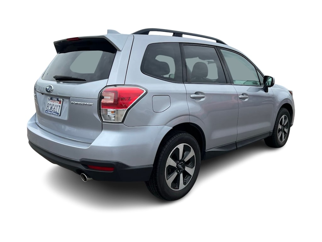 Thumbnail: 2018 Subaru Forester - 21