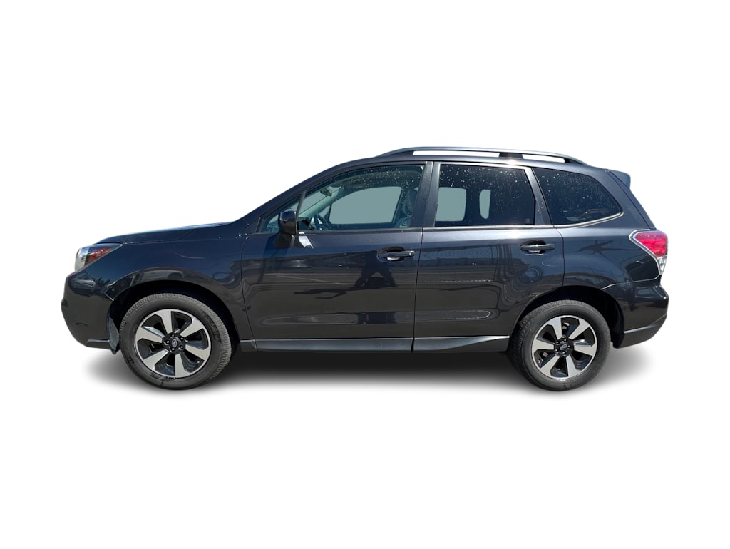 Thumbnail: 2017 Subaru Forester - 3