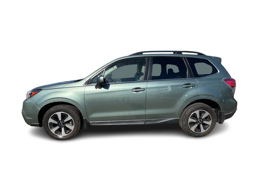 Thumbnail: 2018 Subaru Forester - 3