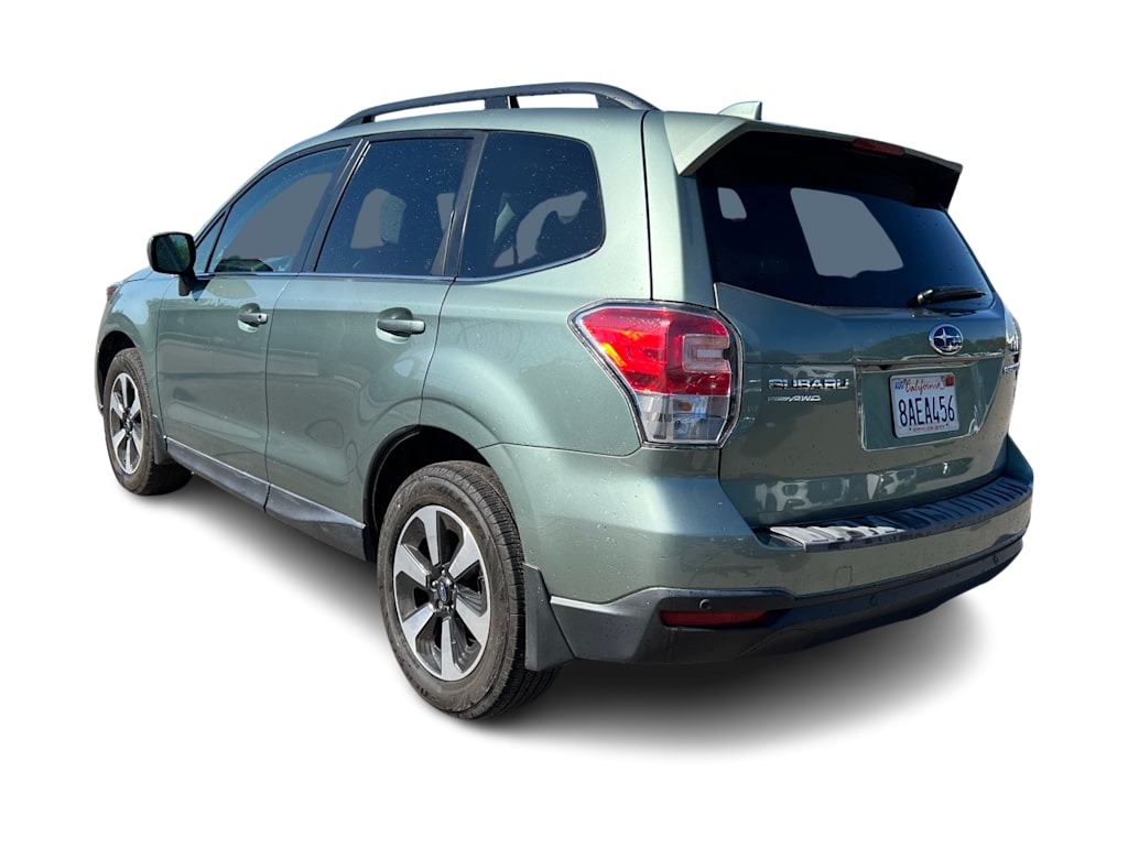 Thumbnail: 2018 Subaru Forester - 4