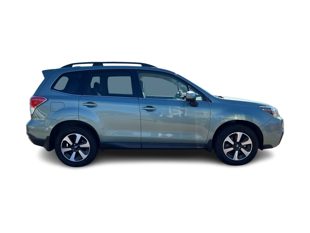 Thumbnail: 2018 Subaru Forester - 22