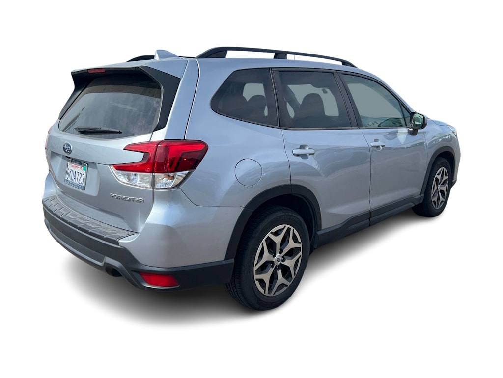 Thumbnail: 2019 Subaru Forester - 15