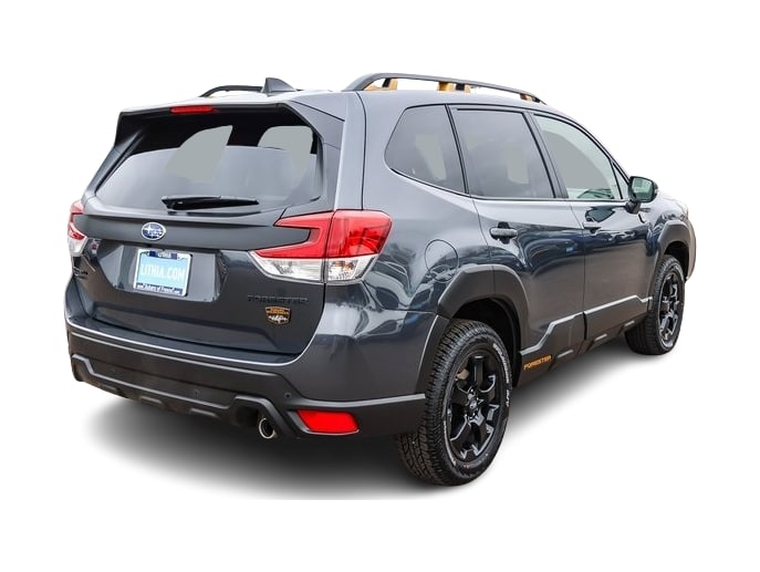2025 Subaru Forester Wilderness 17