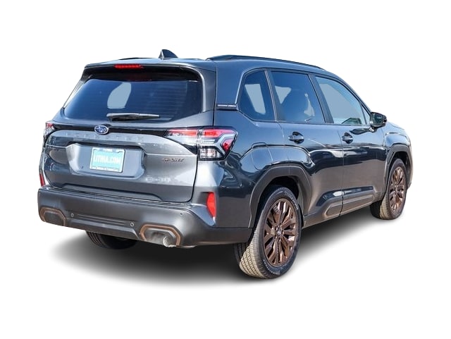 2025 Subaru Forester Sport 18