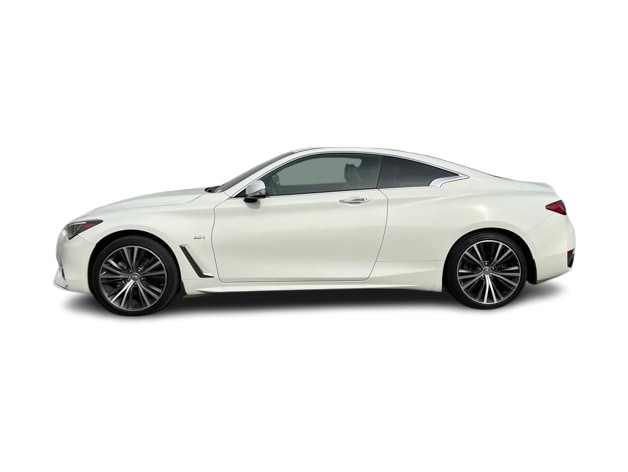 2017 INFINITI Q60 Base 3