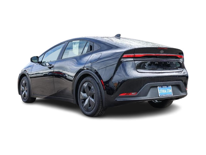 2024 Toyota Prius Limited 3