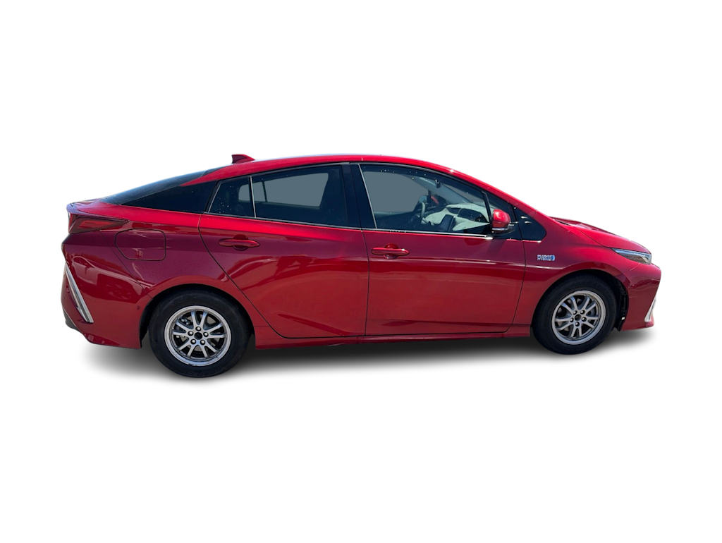 Thumbnail: 2017 Toyota Prius Prime - 15