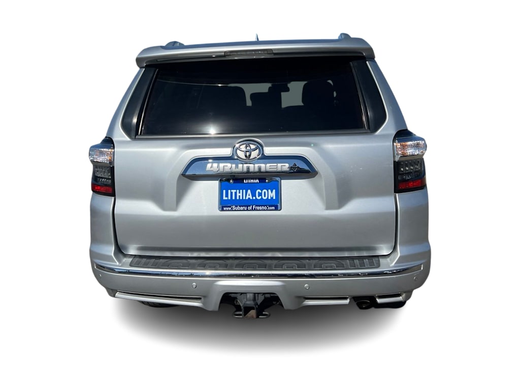 Thumbnail: 2016 Toyota 4Runner - 3