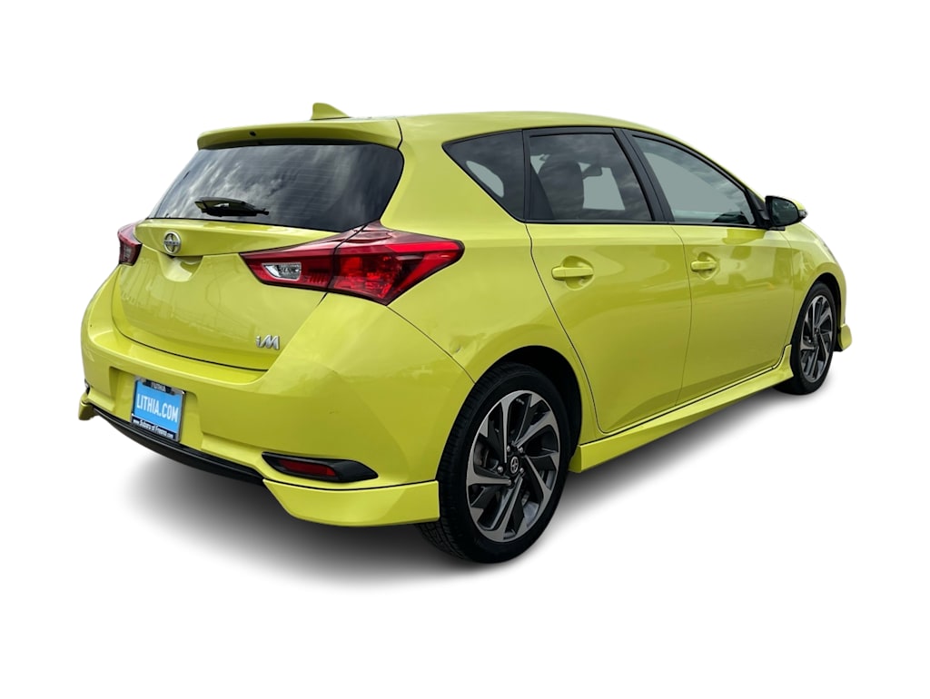 Thumbnail: 2016 Scion iM - 23