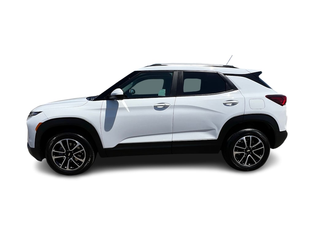 Thumbnail: 2025 Chevrolet TrailBlazer - 3