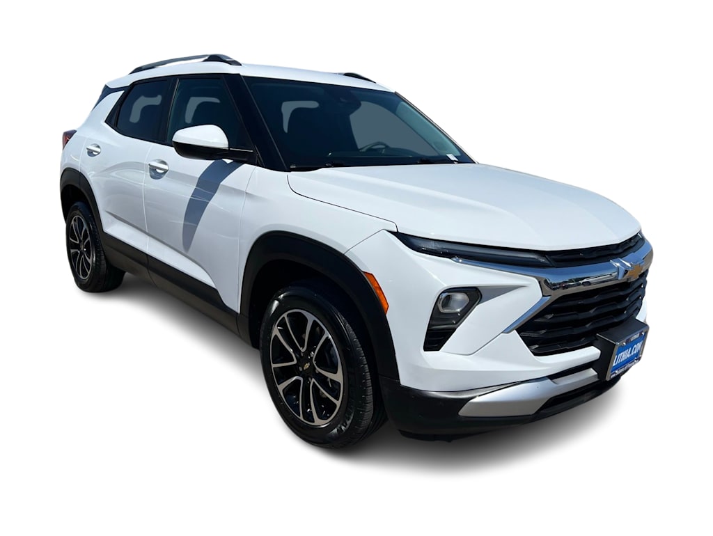 Thumbnail: 2025 Chevrolet TrailBlazer - 24