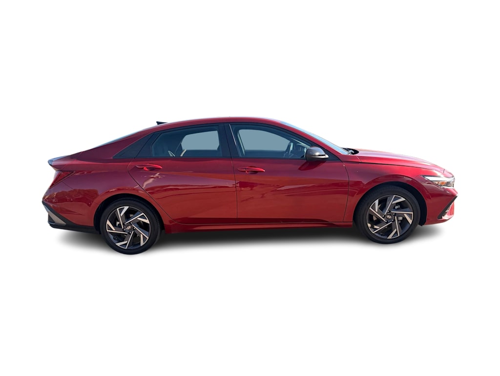 Thumbnail: 2025 Hyundai Elantra - 16