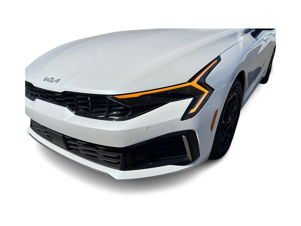 Thumbnail: 2026 Kia K5 - 16