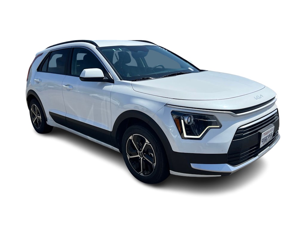 Thumbnail: 2025 Kia Niro - 15