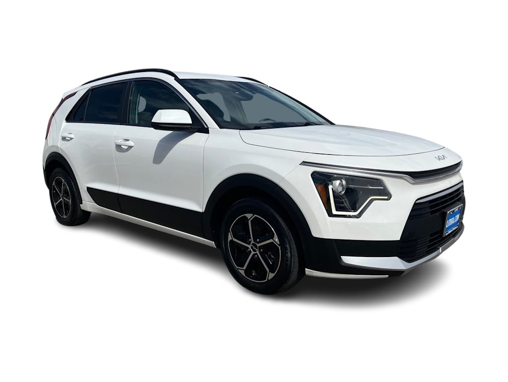 Thumbnail: 2025 Kia Niro - 17