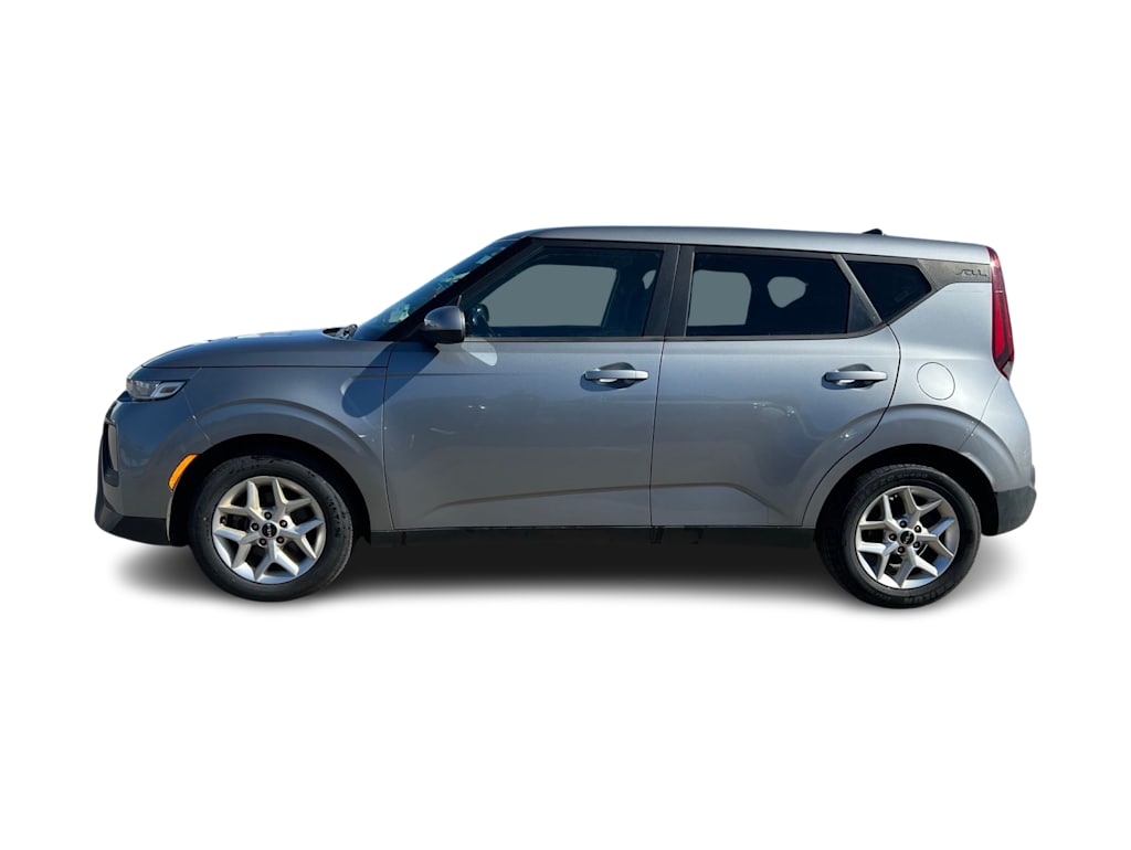 Thumbnail: 2022 Kia Soul - 3