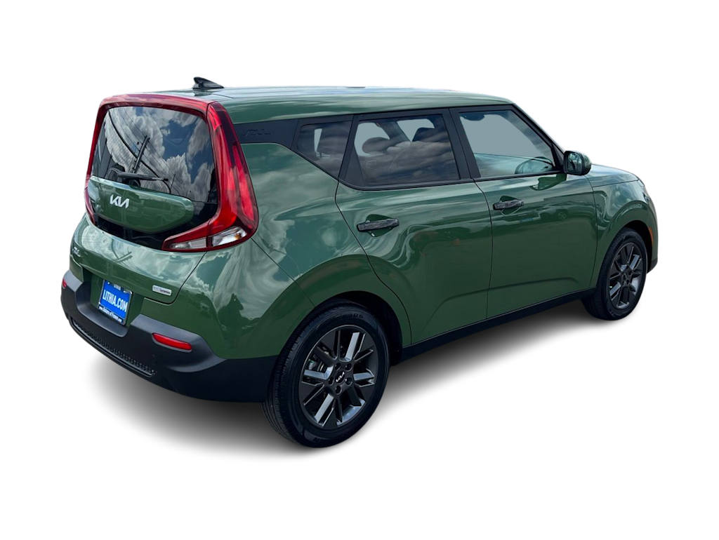 Thumbnail: 2022 Kia Soul - 22