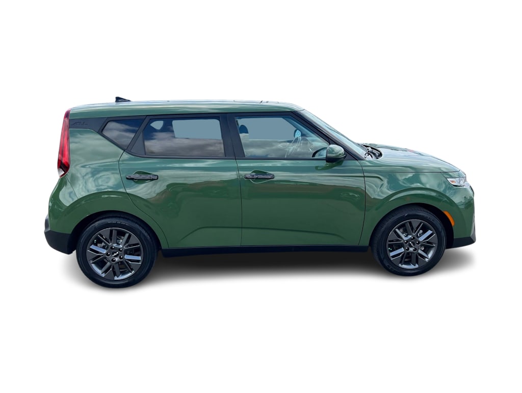 Thumbnail: 2022 Kia Soul - 21