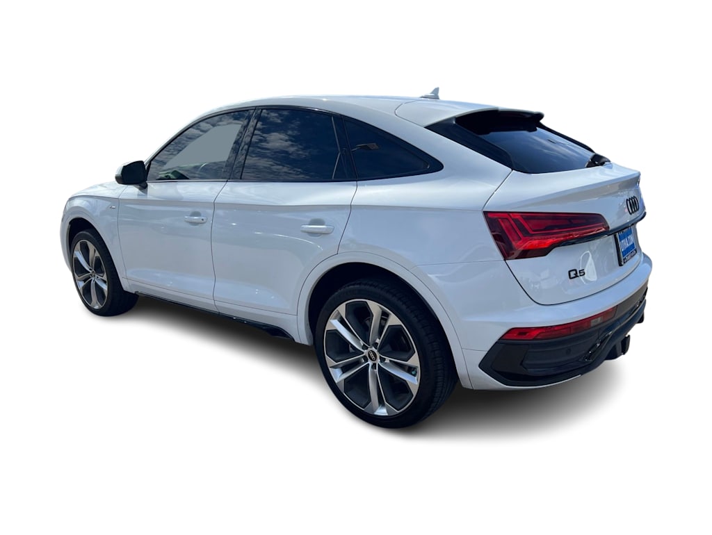 Thumbnail: 2023 Audi Q5 - 3