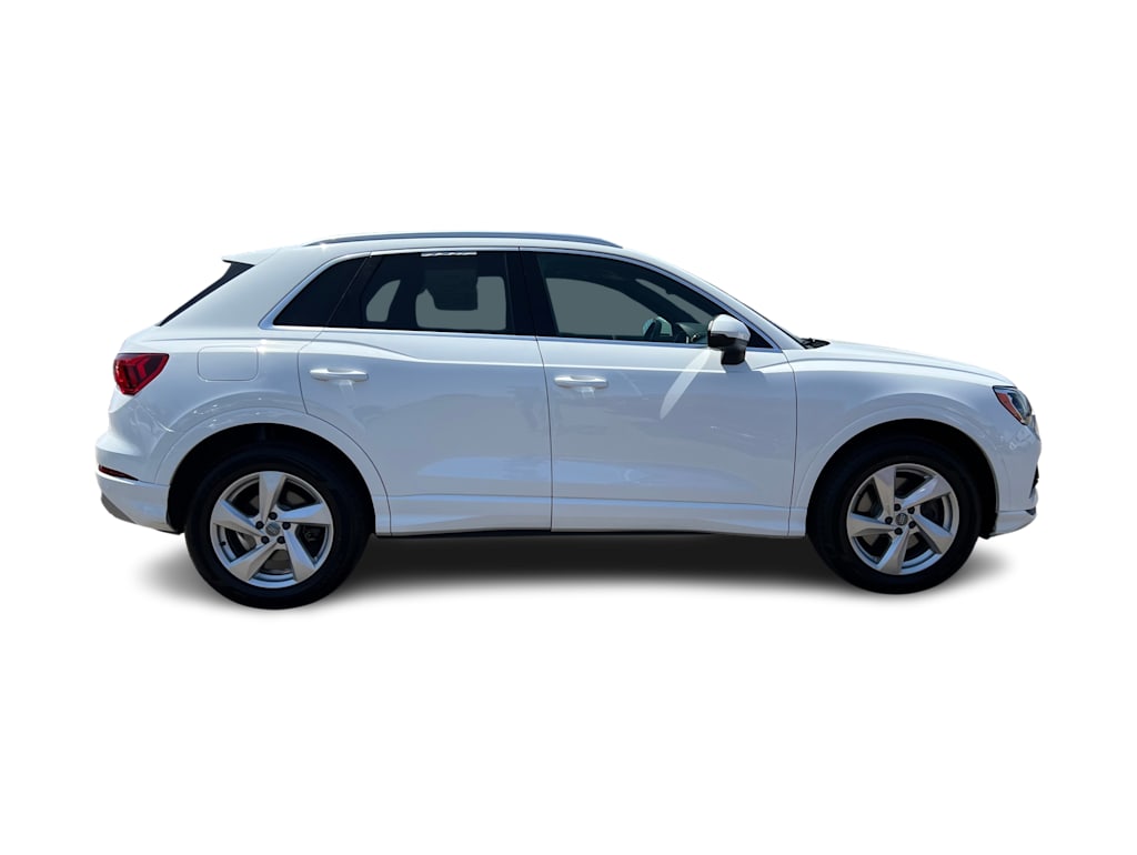 Thumbnail: 2019 Audi Q3 - 24