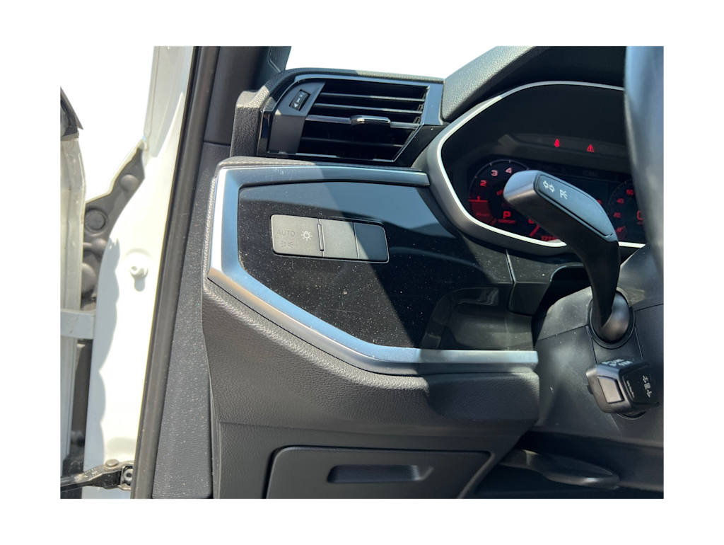 Thumbnail: 2019 Audi Q3 - 39