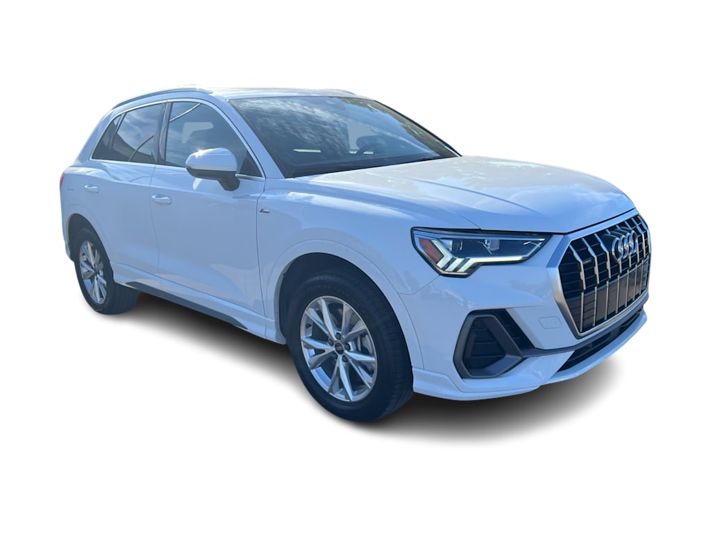 Thumbnail: 2024 Audi Q3 - 15