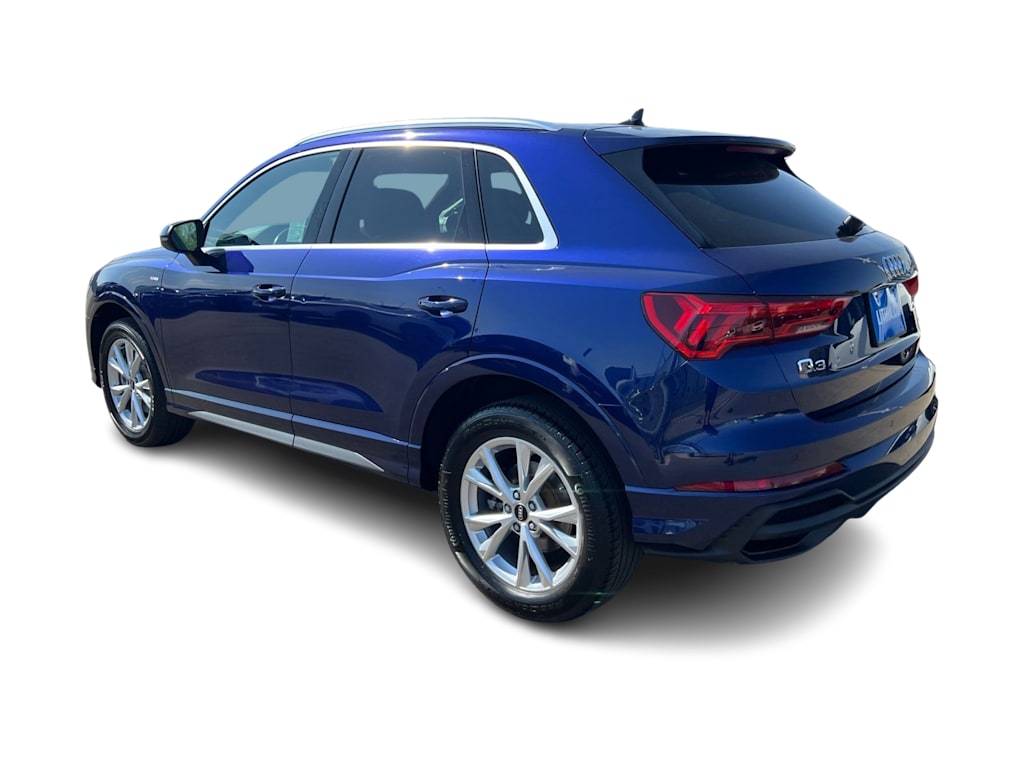 Thumbnail: 2024 Audi Q3 - 4