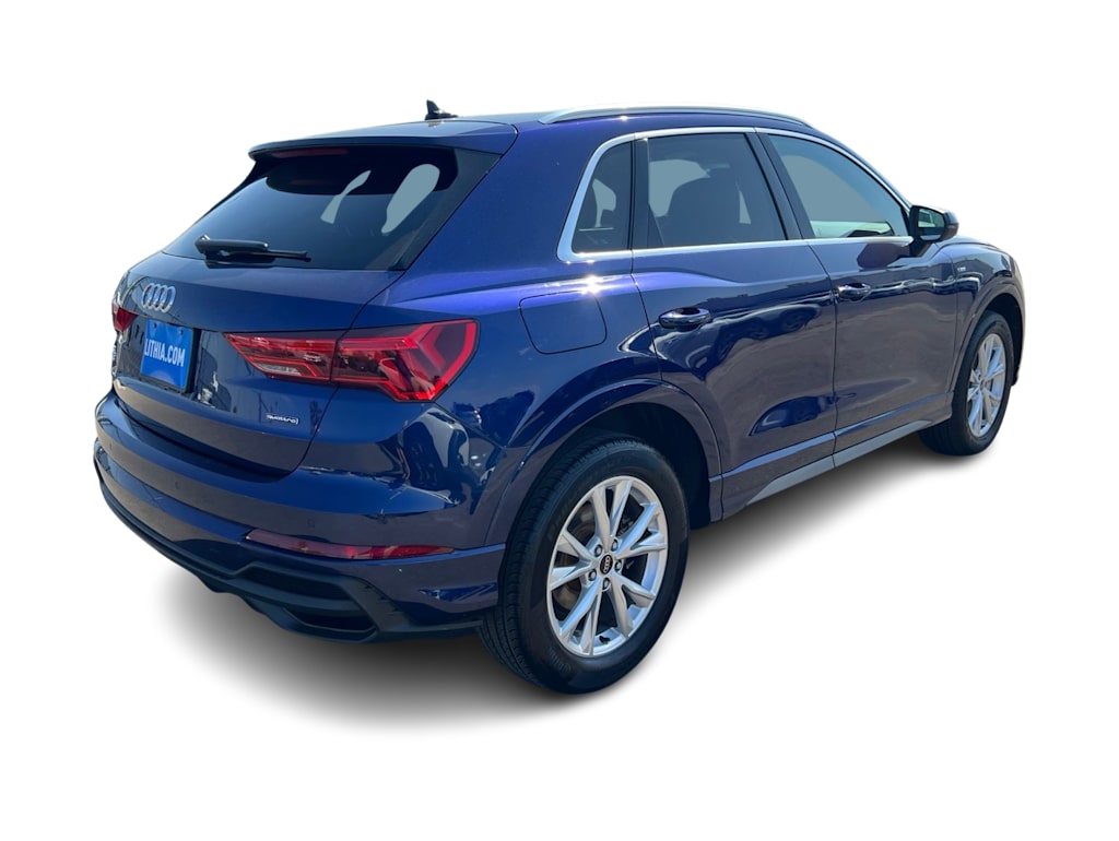 Thumbnail: 2024 Audi Q3 - 18