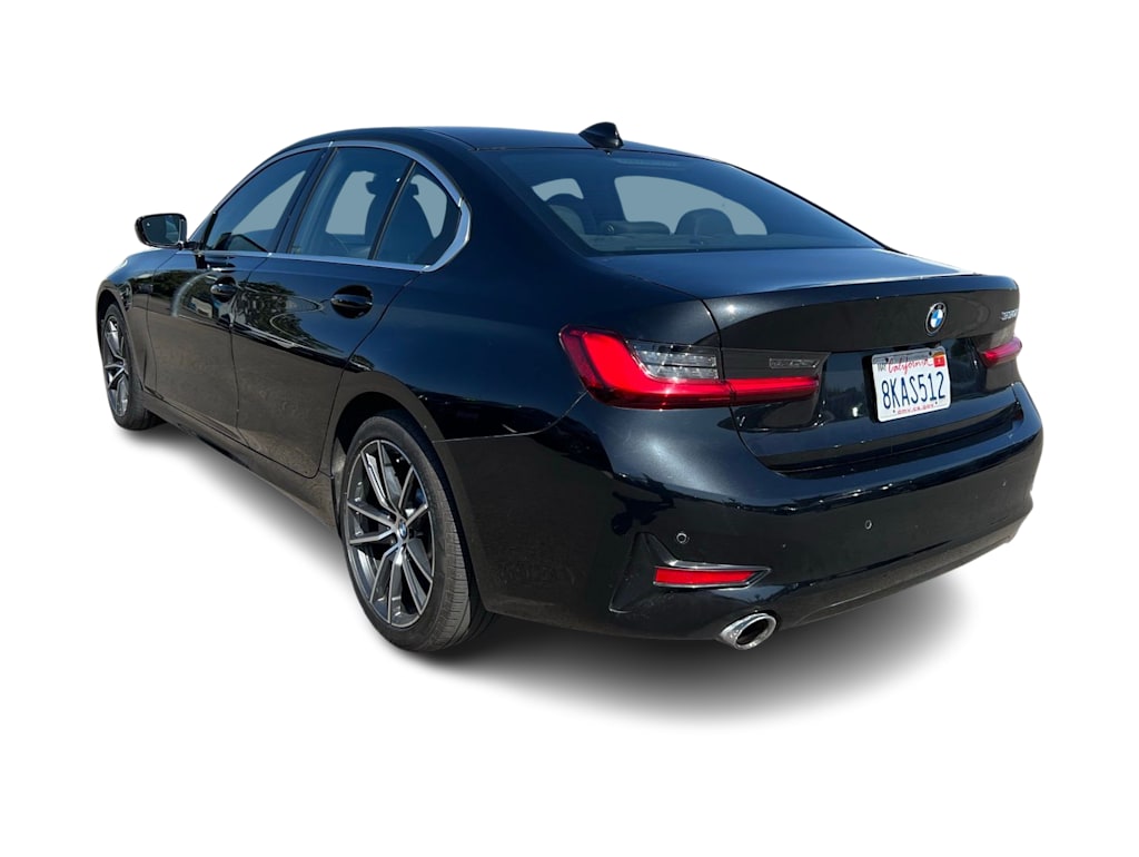 Thumbnail: 2019 BMW 3 Series - 4