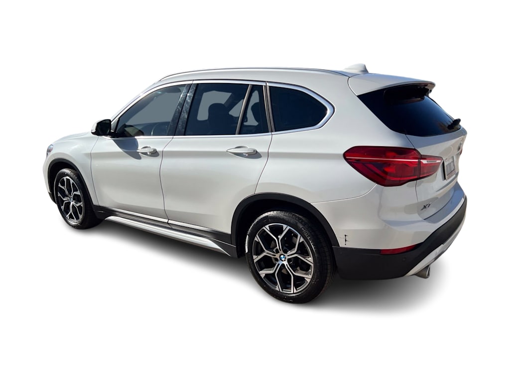 Thumbnail: 2021 BMW X1 - 4
