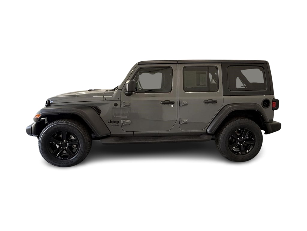 Thumbnail: 2022 Jeep Wrangler - 3